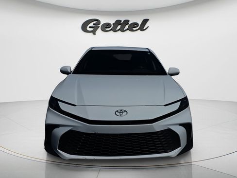 Used 2025 Toyota Camry SE w/ Multimedia Upgrade Package FWD image 2