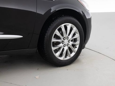 Used 2018 Buick Enclave Essence w/ Trailering Package image 18