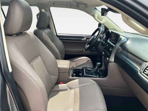 Used 2022 Lexus GX 460 Premium w/ Premium Plus Package AWD/4WD image 14