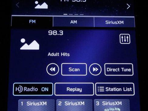 Used 2024 Subaru Crosstrek 2.0i Premium image 32