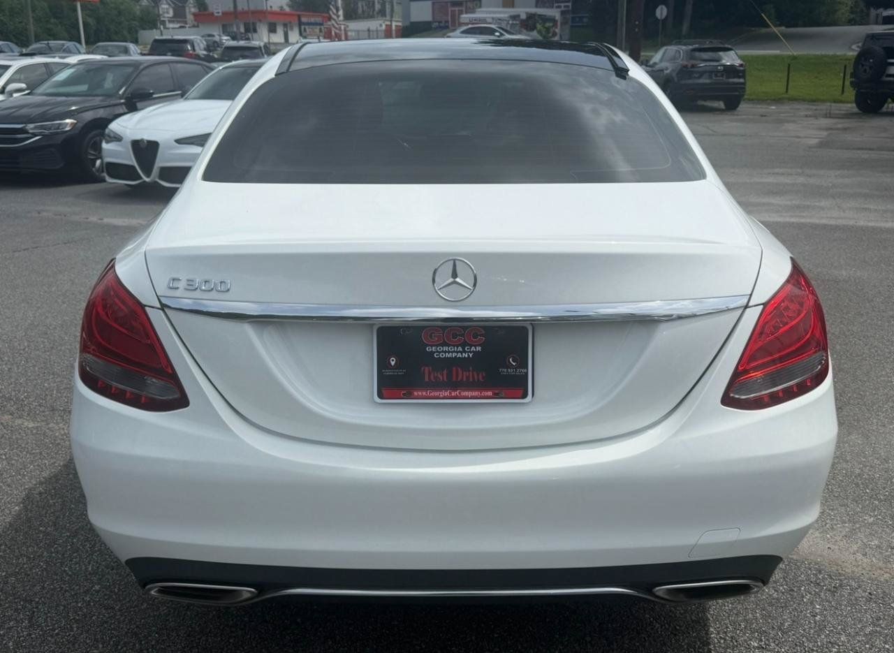 Used 2017 Mercedes-Benz C 300 Sedan image 7