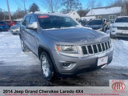 Used 2014 Jeep Grand Cherokee Laredo w/ Quick Order Package 23E