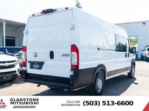 Used 2023 RAM ProMaster 3500 FWD image 7