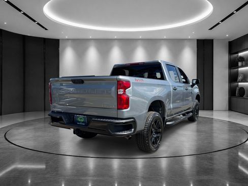 Used 2025 Chevrolet Silverado 1500 Custom Trail Boss AWD/4WD image 5