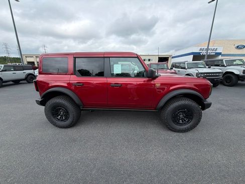 New 2026 Ford Bronco Badlands AWD/4WD image 14