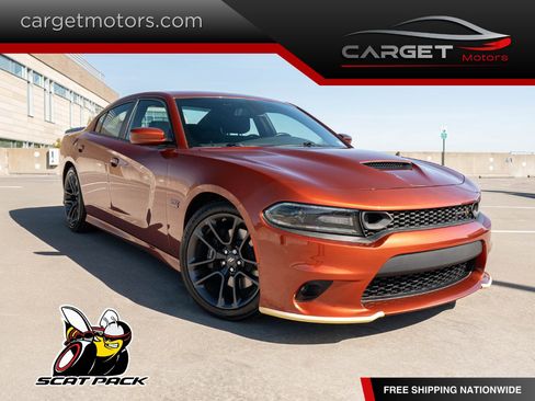 Used 2021 Dodge Charger Scat Pack w/ Navigation & Travel Group image 1