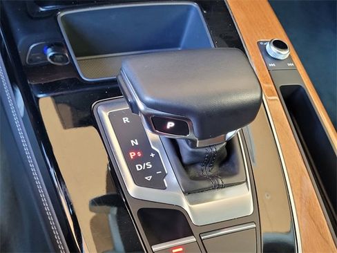 Used 2023 Audi Q5 2.0T Premium Plus image 23