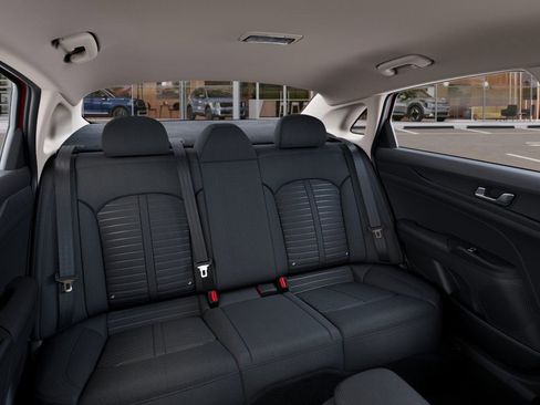 New 2025 Kia K5 LXS image 16