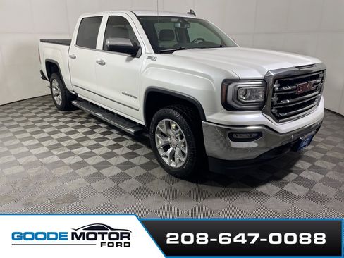 Used 2018 GMC Sierra 1500 SLT w/ SLT Premium Package image 2