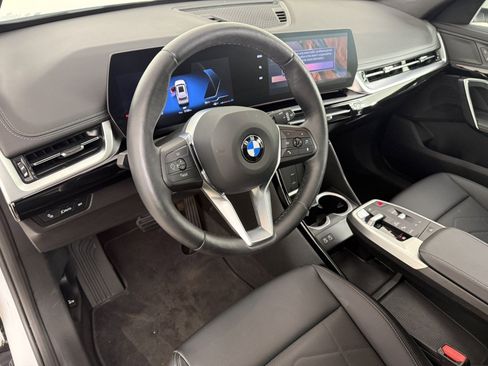 Used 2026 BMW X1 xDrive28i AWD/4WD image 17