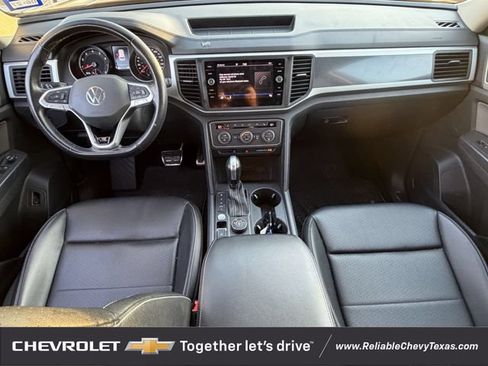 Used 2021 Volkswagen Atlas SE w/ Towing Package AWD/4WD image 12