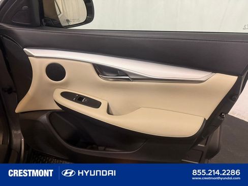 Used 2021 INFINITI QX50 Essential w/ Convenience Package image 32