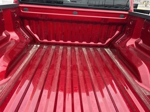 Used 2024 Chevrolet Colorado Trail Boss image 30