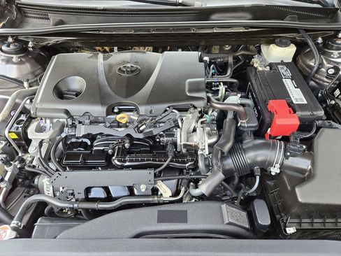 Used 2018 Toyota Camry SE w/ Convenience Package image 20