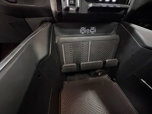 Certified 2025 RAM 1500 Big Horn AWD/4WD image 22