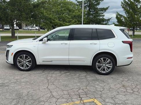 Certified 2023 Cadillac XT6 Premium Luxury AWD/4WD image 5