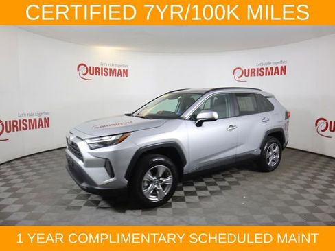 Used 2025 Toyota RAV4 XLE AWD/4WD image 4