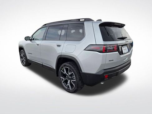 New 2026 Jeep Cherokee Overland image 5