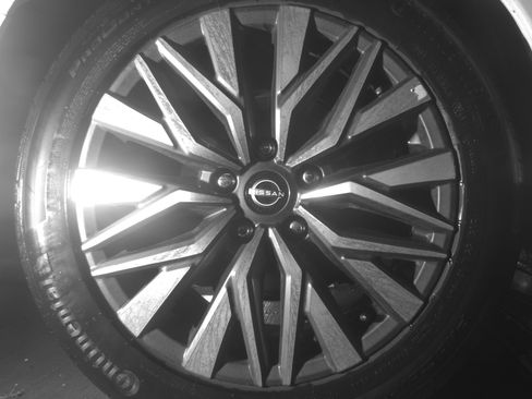 Used 2025 Nissan Altima 2.5 SV image 15