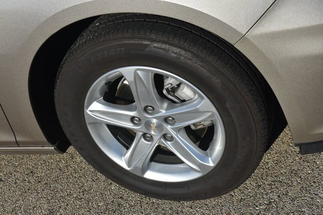 Used 2025 Chevrolet Malibu LS FWD image 11