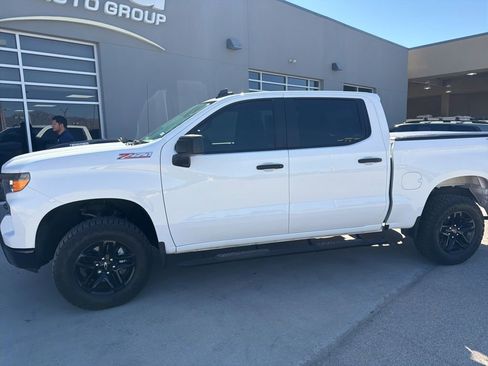 Used 2024 Chevrolet Silverado 1500 Custom Trail Boss image 18