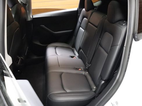 Used 2023 Tesla Model Y Long Range image 52