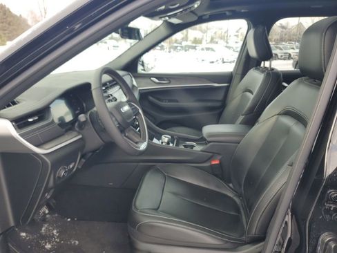 New 2025 Jeep Grand Cherokee L Limited AWD/4WD image 5