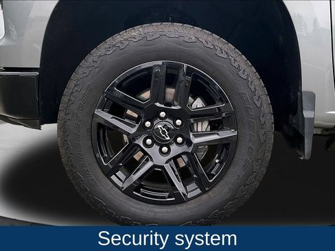 Used 2025 Chevrolet Silverado 1500 LT Trail Boss w/ Convenience Package II AWD/4WD image 36
