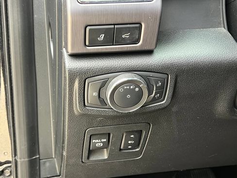 Used 2020 Ford Expedition Platinum RWD image 31
