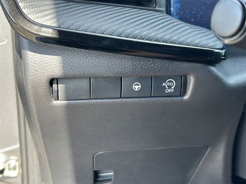 New 2026 Nissan Kicks SR FWD image 34