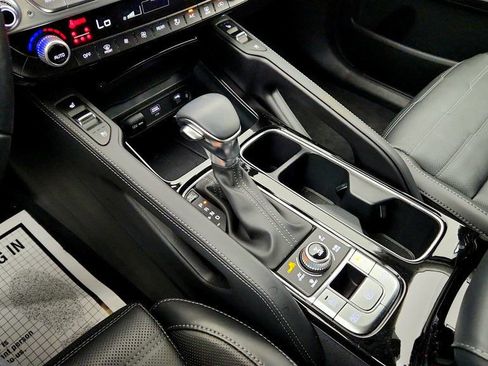 Used 2024 Kia Telluride SX Prestige AWD/4WD image 15