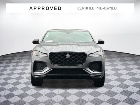 Used 2025 Jaguar F-PACE R-Dynamic S AWD/4WD image 5
