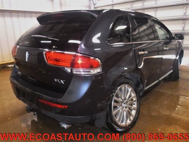 Used 2013 Lincoln MKX FWD image 6