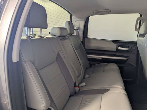 Used 2018 Toyota Tundra Limited w/ Limited Premium Package AWD/4WD image 27