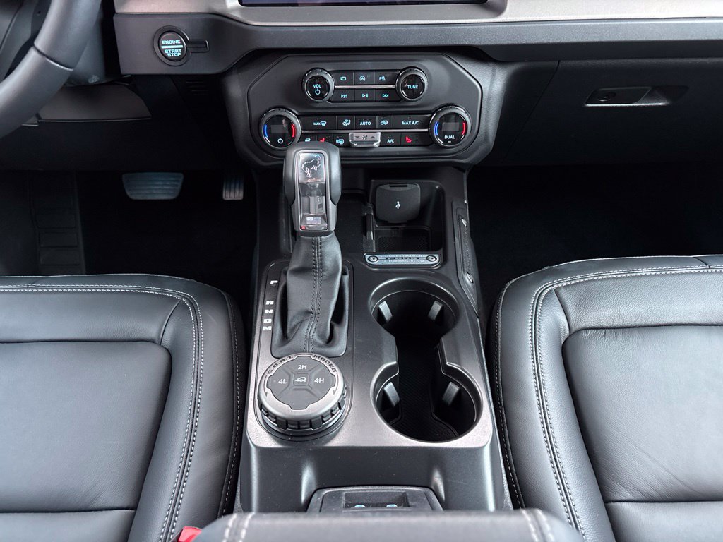 Used 2026 Ford Bronco Outer Banks AWD/4WD image 26