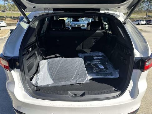 New 2026 MAZDA CX-90 Plug-In Hybrid w/ Premium Plus image 4