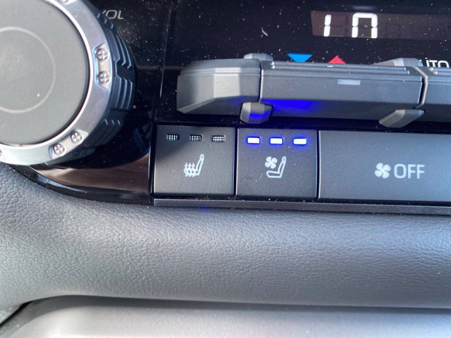 Certified 2025 Toyota Tundra Platinum AWD/4WD image 10