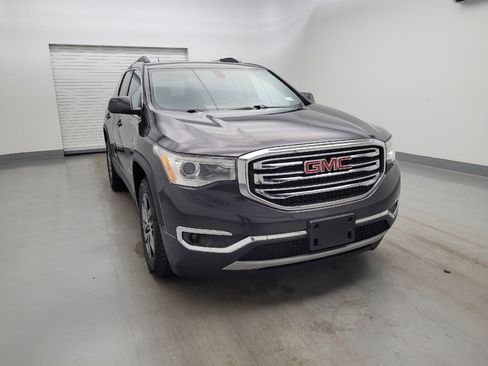 Used 2017 GMC Acadia SLT FWD image 14