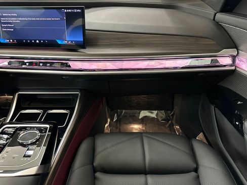 Certified 2023 BMW 740i image 30