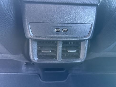 Used 2025 Chevrolet Equinox LT AWD/4WD image 31