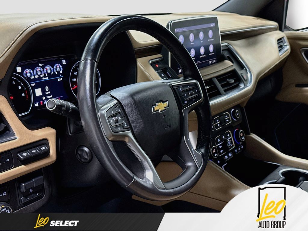 Used 2021 Chevrolet Suburban Premier w/ Premium Package AWD/4WD image 14