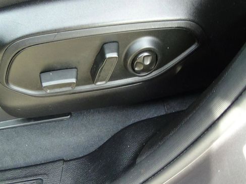 Certified 2023 Jeep Grand Cherokee L Laredo image 18