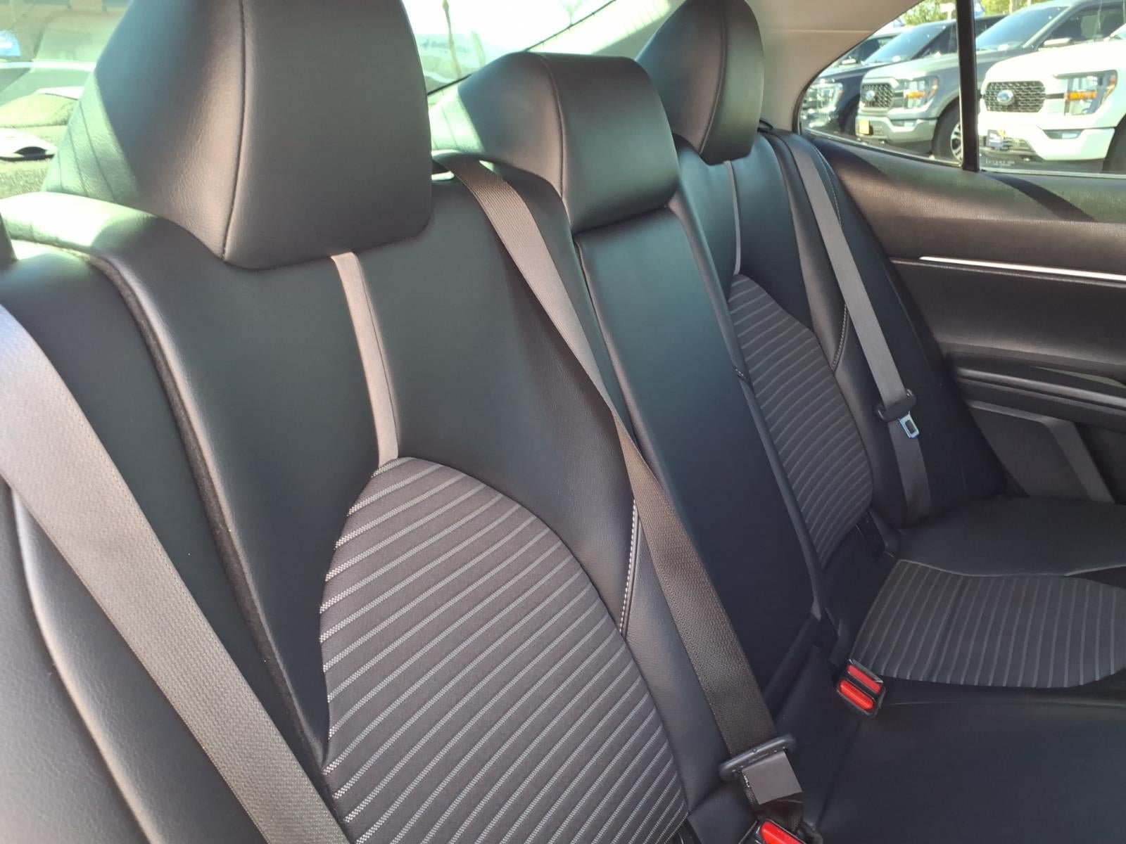 Used 2022 Toyota Camry SE w/ TRD Appearance Package (TMS) FWD image 15