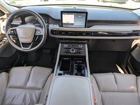 Used 2020 Lincoln Aviator Reserve w/ Equipment Group 201A image 14