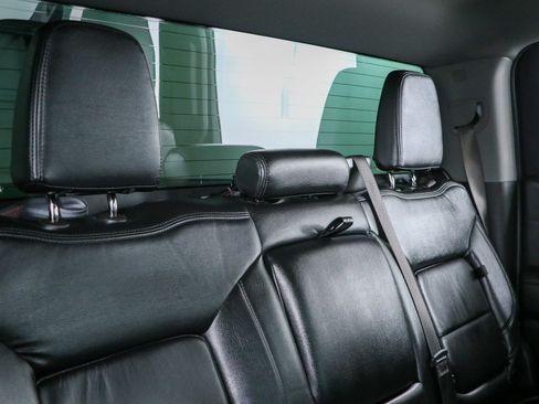 Used 2021 Chevrolet Silverado 1500 LT Trail Boss w/ Bed Protection Package AWD/4WD image 29