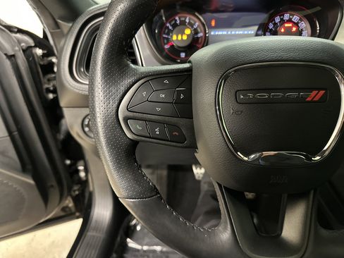 Used 2023 Dodge Challenger SXT w/ Plus Package image 19