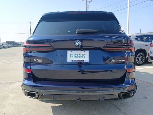New 2026 BMW X5 xDrive50e w/ M Sport Package AWD/4WD image 9
