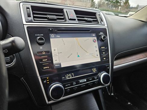 Used 2018 Subaru Outback 2.5i Limited image 8