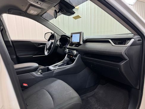 Used 2024 Toyota RAV4 XLE w/ Weather Package AWD/4WD image 25