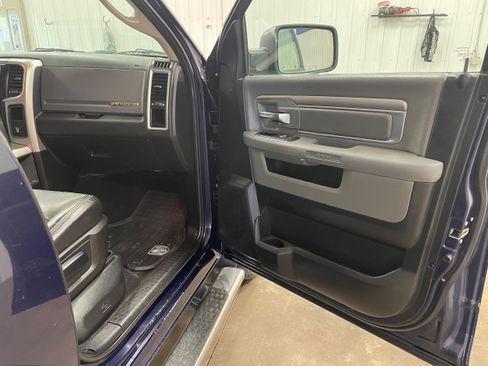 Used 2018 RAM 1500 Big Horn AWD/4WD image 28